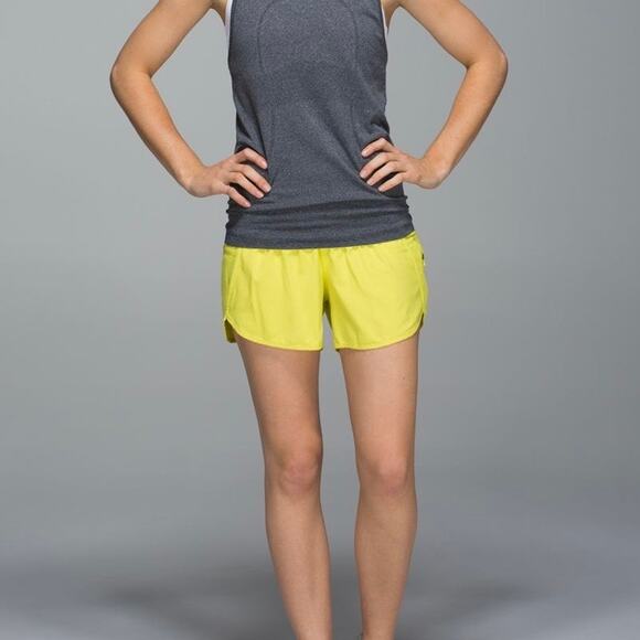 LULULEMON Tracker Short II Split Pea Yellow 4 - Picture 11 of 11